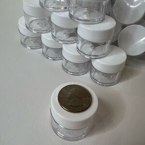 New Sample Jars .5 oz with Screw on top.